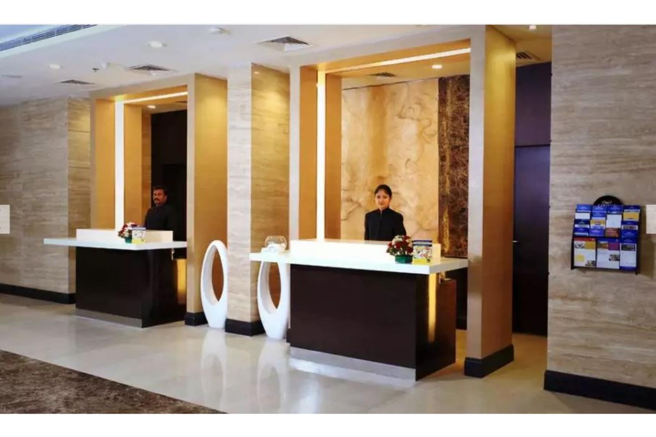 Hotel Abu Palace Chennai Exterior photo